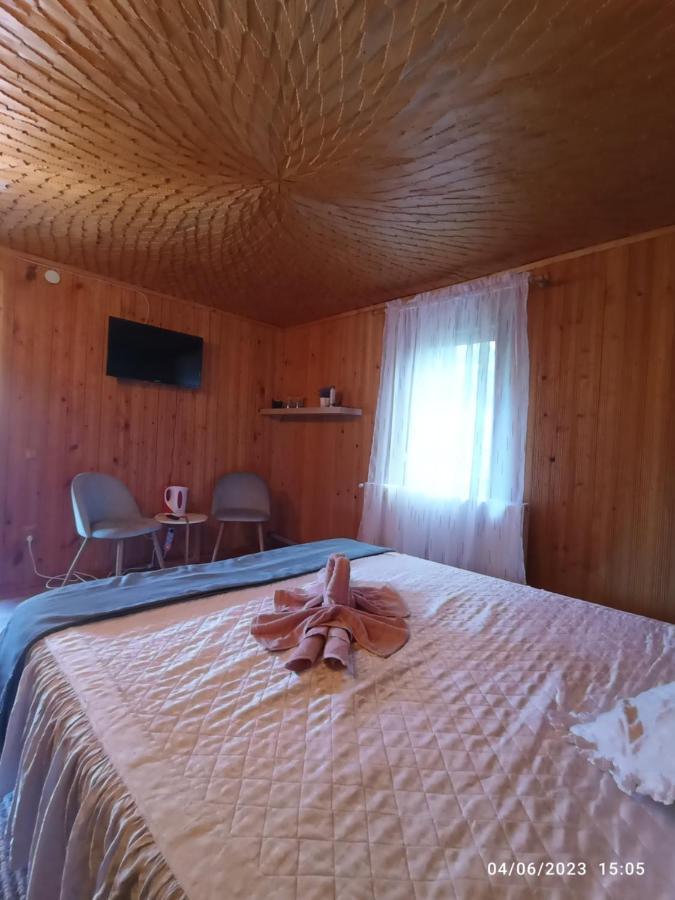 Maison d'hôtes Casa Soveja Rucareni Extérieur photo